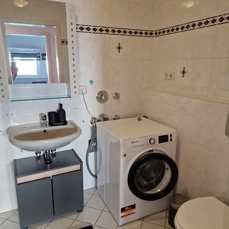 Comfortable And Ideal For Frankfurt And Surrounding Area *