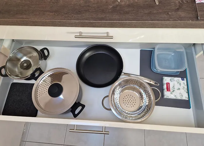 公寓 Comfortable And Ideal For Frankfurt And Surrounding Area