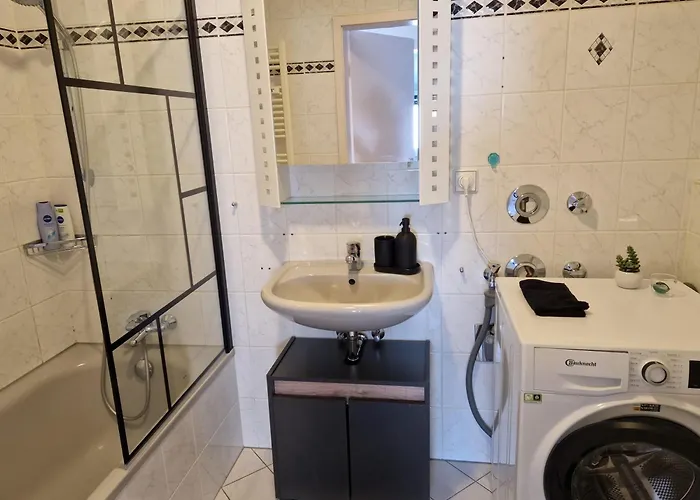 公寓 Comfortable And Ideal For Frankfurt And Surrounding Area